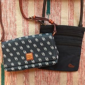 2 Dooney & Bourke Purses!! 👀